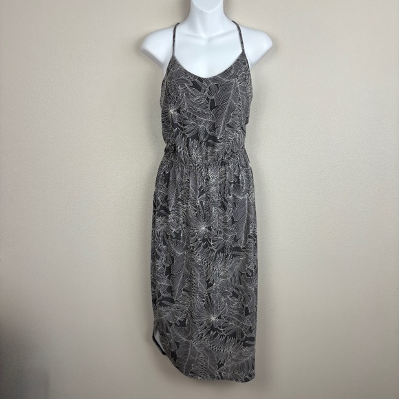 Prana Ayla Dress in Gray Leaf Pattern - Size Medium - Picture 1 of 8